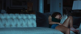 Olivia Cooke feet photo thumbnail