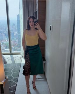 Olivia Cooke feet photo 3