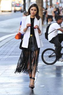 Olivia Culpo feet photo thumbnail