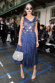 Olivia Culpo feet photo thumbnail