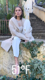 Olivia Culpo feet photo thumbnail