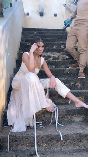 Olivia Culpo feet photo thumbnail