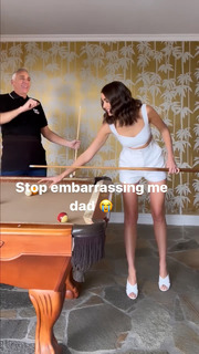 Olivia Culpo feet photo thumbnail