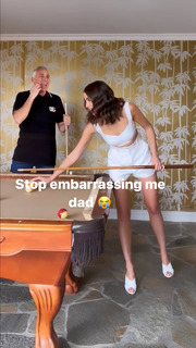 Olivia Culpo feet photo thumbnail