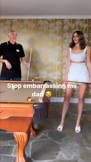 Olivia Culpo feet photo thumbnail