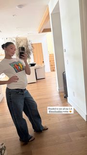 Olivia Culpo feet photo 6