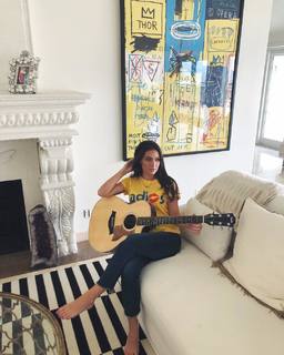 Olivia Faye feet photo 15