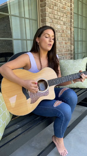 Olivia Faye feet photo 7