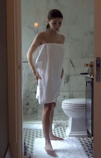 Olivia Giannulli feet photo 9