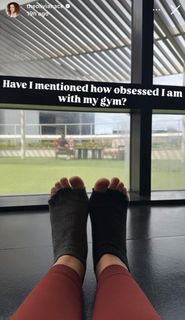 Olivia Hack feet photo 8