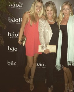 Olivia Harlan feet photo 5