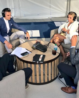 Olivia Harlan feet photo 15