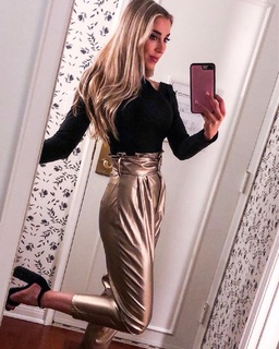 Olivia Harlan feet photo 6
