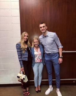 Olivia Harlan feet photo 8