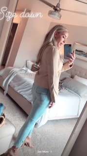 Olivia Harlan feet photo 13