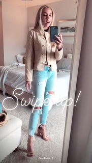 Olivia Harlan feet photo 11