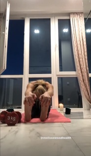 Olivia Harlan feet photo 5