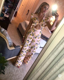 Olivia Harlan feet photo 11