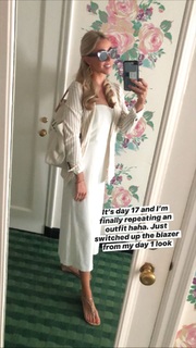 Olivia Harlan feet photo 1