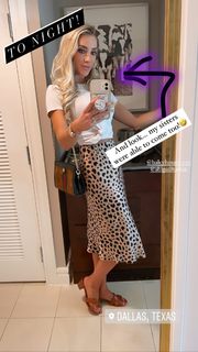 Olivia Harlan feet photo 1
