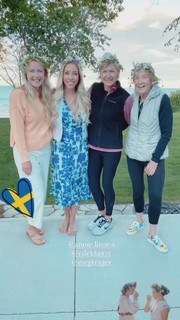 Olivia Harlan feet photo 18