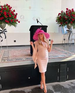 Olivia Harlan feet photo 12
