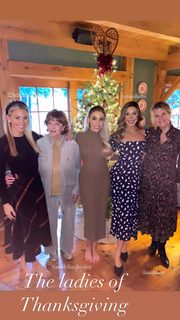 Olivia Harlan feet photo 16