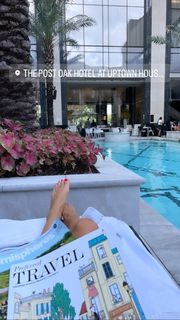Olivia Harlan feet photo 10