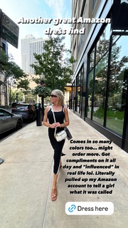 Olivia Harlan feet photo 14