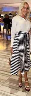 Olivia Harlan feet photo 12