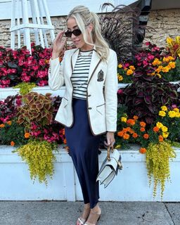 Olivia Harlan feet photo 20
