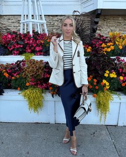 Olivia Harlan feet photo 18
