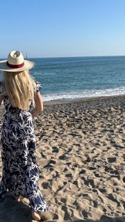 Olivia Harlan feet photo 15
