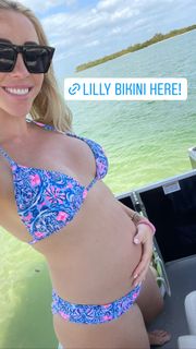 Olivia Harlan feet photo 5