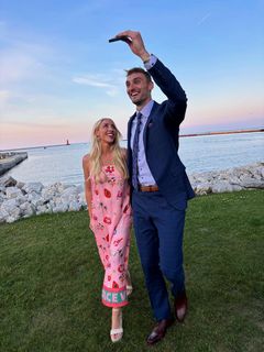 Olivia Harlan feet photo 12