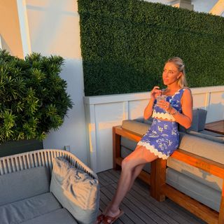Olivia Harlan feet photo 12
