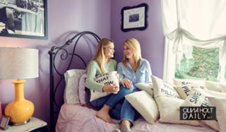 Olivia Holt feet photo thumbnail