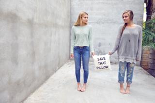 Olivia Holt feet photo thumbnail
