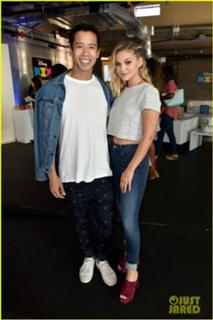 Olivia Holt feet photo thumbnail