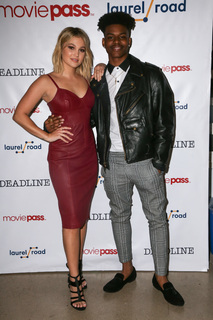 Olivia Holt feet photo thumbnail