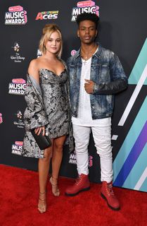 Olivia Holt feet photo thumbnail