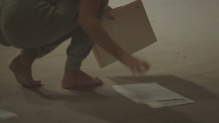 Olivia Holt feet photo thumbnail