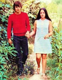 Olivia Hussey feet photo 15
