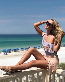 Olivia Jordan feet photo 17