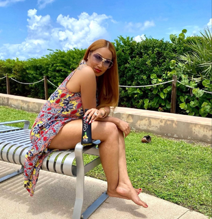 Olivia Longott feet photo 7