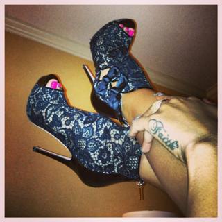 Olivia Longott feet photo 6