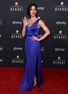 Olivia Munn feet photo thumbnail