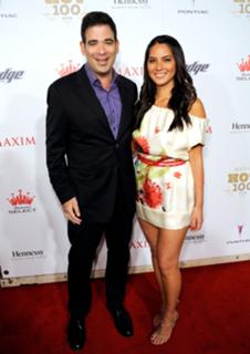 Olivia Munn feet photo thumbnail