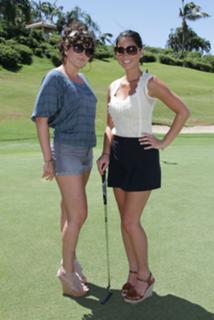 Olivia Munn feet photo thumbnail
