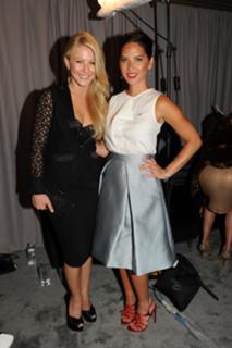 Olivia Munn feet photo thumbnail